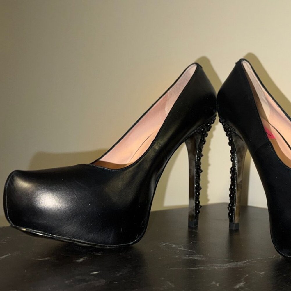 Vintage Betsey Johnson Veeraa Shoes BNWBox Size 10